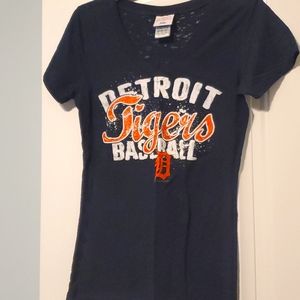 Tigers tee